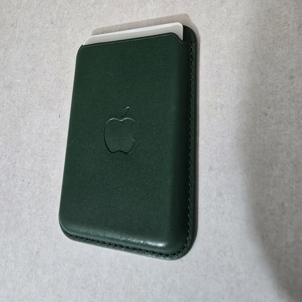Apple Green Leather Card Holder